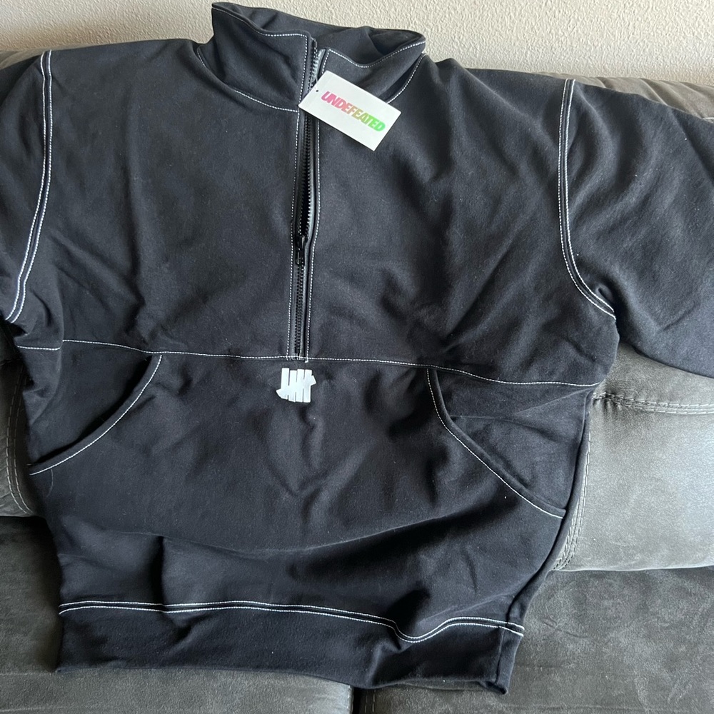 Undefeated, pull over